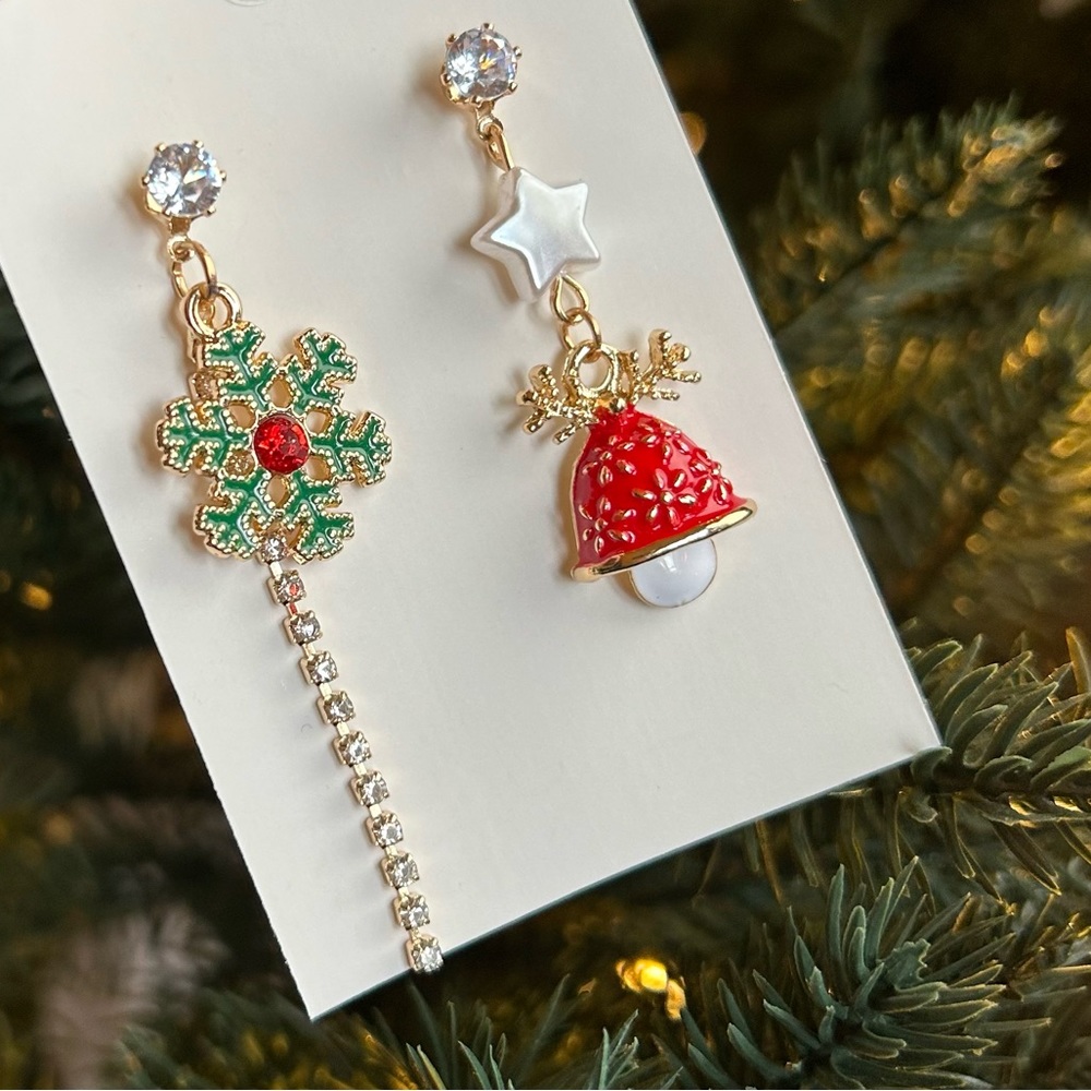 Snowflake and Bell Earrings ~ Brand New!